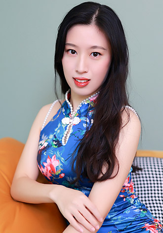 Gorgeous member profiles: East Asian American member Yuanzhou(Amanda) from Shenzhen