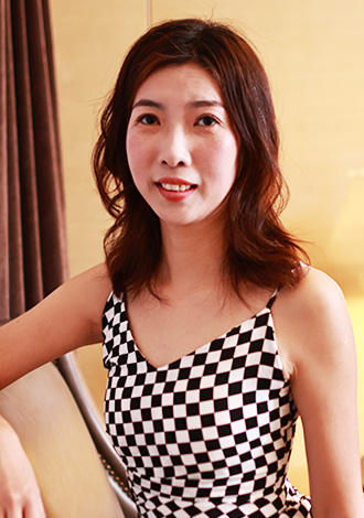 Date the member of your dreams: Asian member Huijia from Shanghai