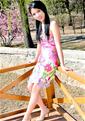 Gorgeous girls only: Thai woman Yang