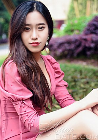 Gorgeous member profiles: Asian member Xueying from Chengdu